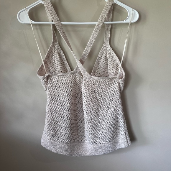 Elegant Cream Knit Tank Top - Picture 2 of 4